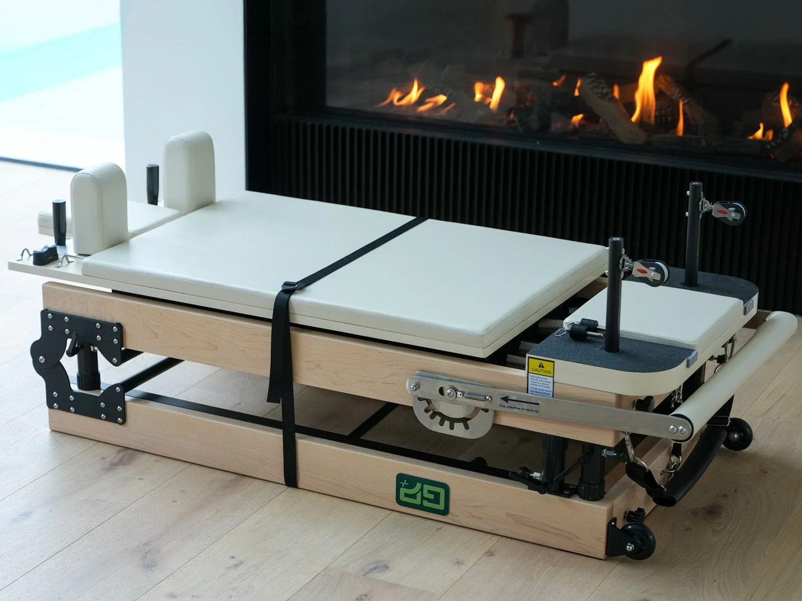 Foldable Pilates Reformer - Image 10