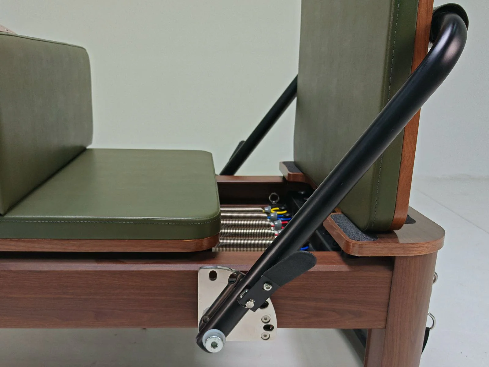 Pilates Reformer - Alloy Frame - Image 4
