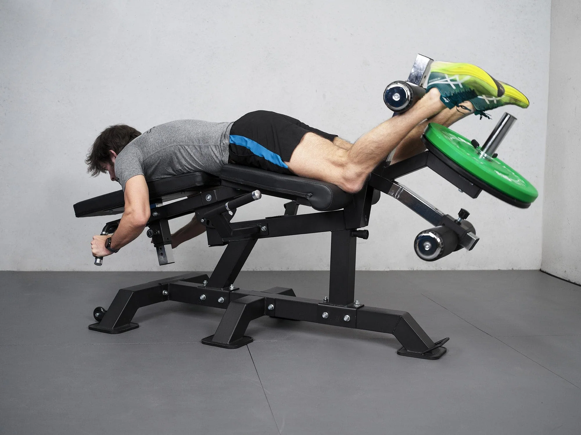 L4 Pro Series Plate Loaded Leg Extension & Prone Leg Curl - Image 7