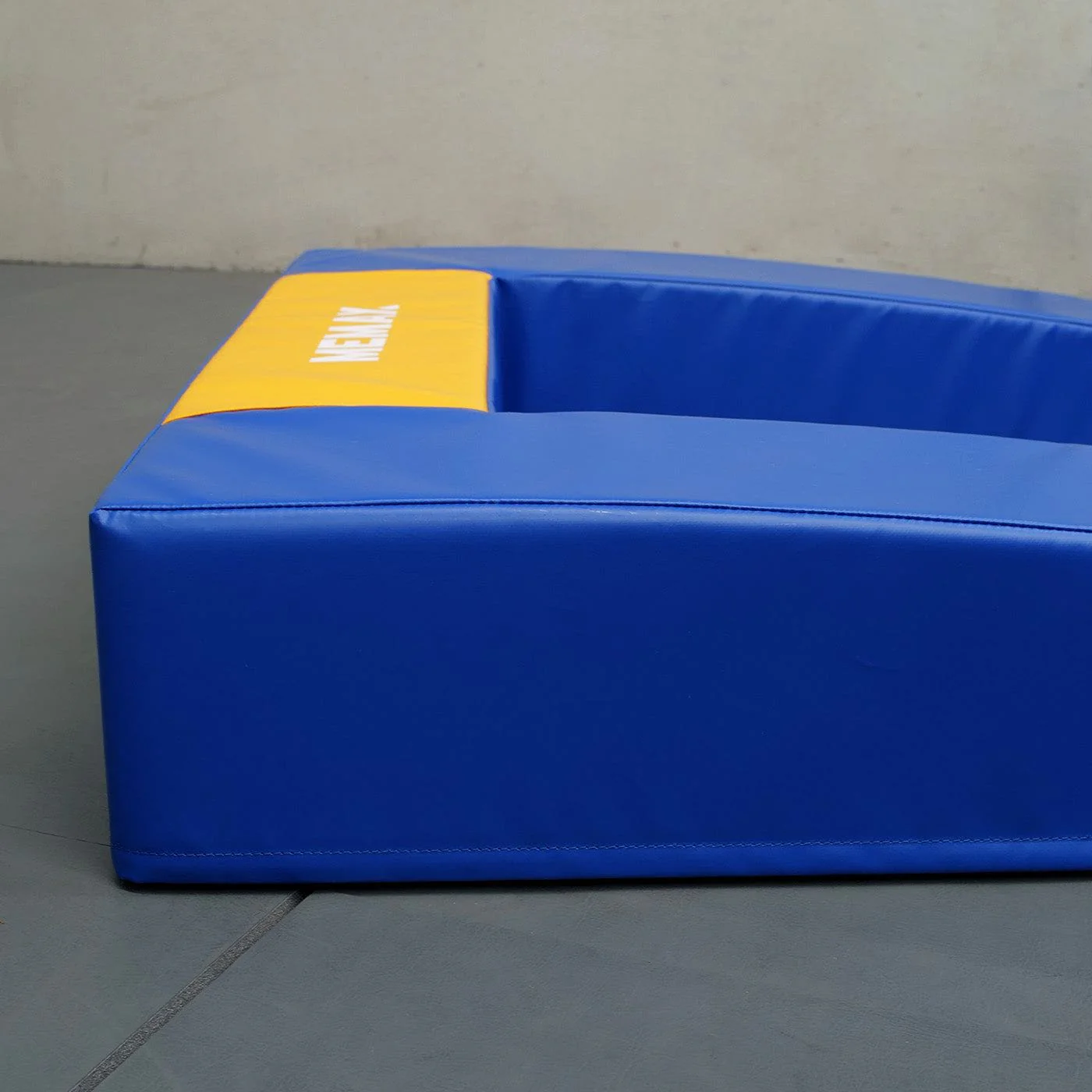 MEMAX Junior Gymnastics Accelerator Vault Board - Image 2